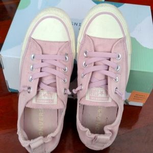 Lavender Converse Chick Taylor All-star with elastic back - 7